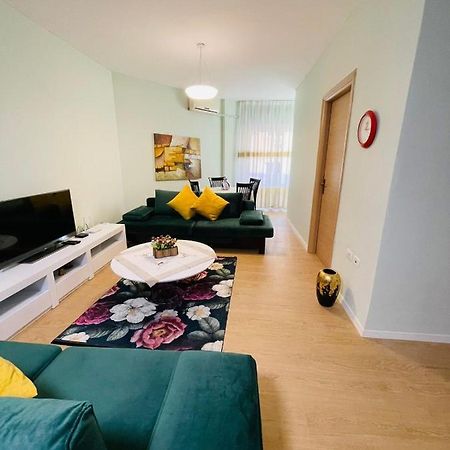 New Apartment In Center Of Tiran Dış mekan fotoğraf